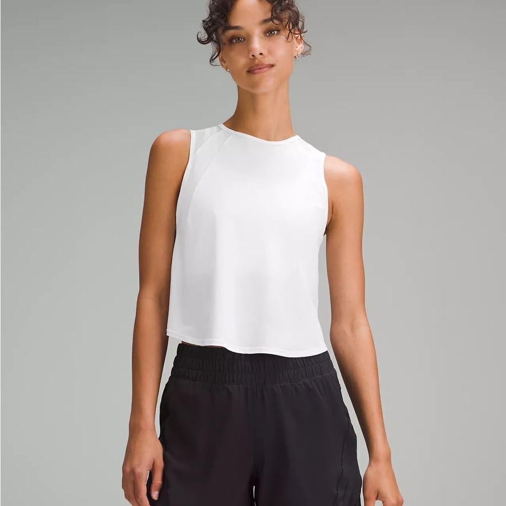 New Sculpt Cropped Tank
